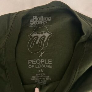 Urban Outfitters Rolling Stones cropped tshirt XS